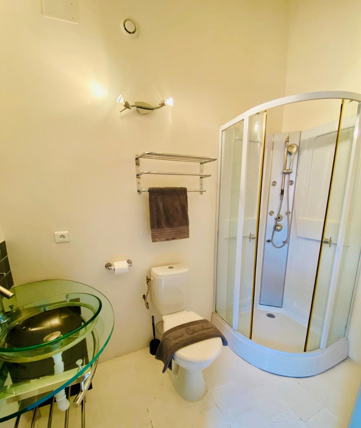 Les Chambres De La Villa Eugenie Lézignan-Corbières Εξωτερικό φωτογραφία