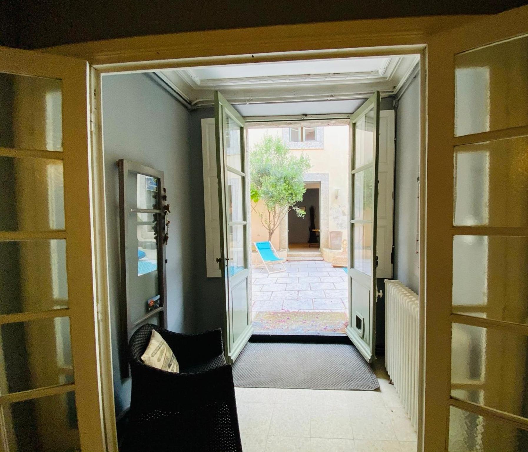 Les Chambres De La Villa Eugenie Lézignan-Corbières Εξωτερικό φωτογραφία